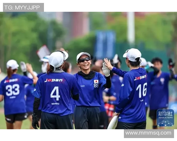 飞盘运动中的团队精神成都飞盘队协作之道探秘